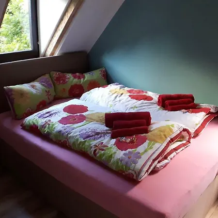Haus Am Hang Homestay Schwaebisch Hall